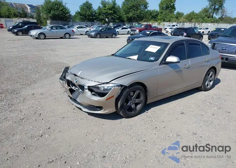 2013 BMW 320I xDrive z USA, uszkodzony, nr VIN WBA3C3C54DF982032